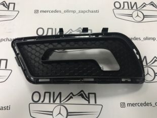 Накладка птф бампера левая Mercedes E class w212 amg Накладка птф бампера левая Mercedes E class w212 amg